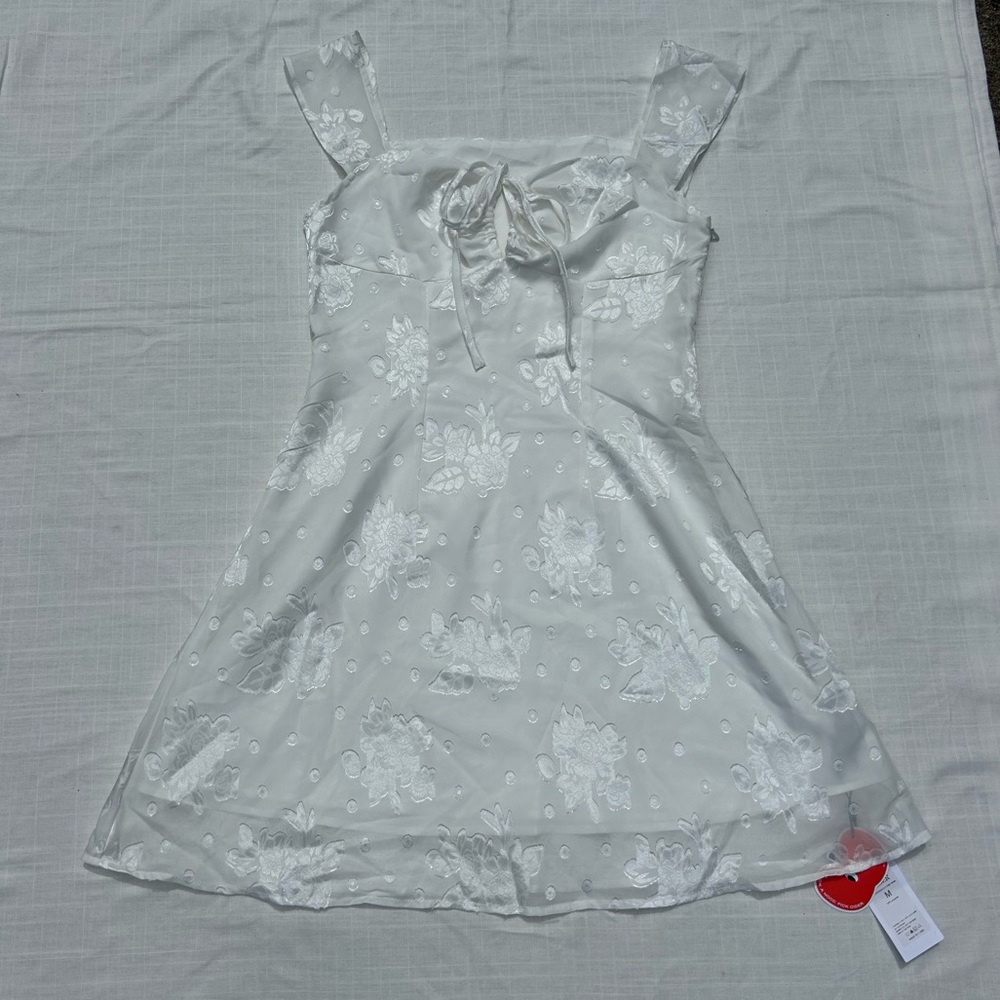 Cider White Floral Jacquard Mini Dress, NEVER WORN NWT, Medium
